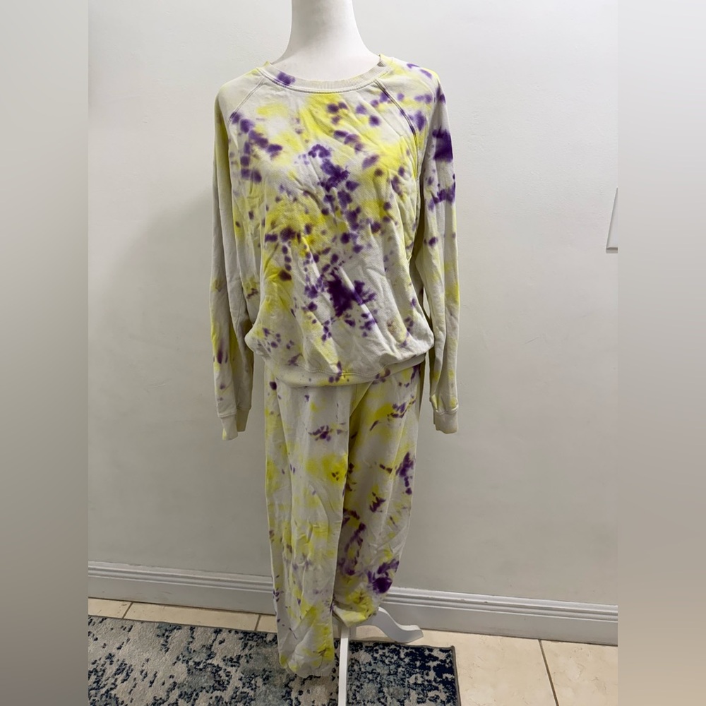 All the Babies Cozy Adult Loungewear Set in Yellow and Purple Tie-Dye Size L EUC